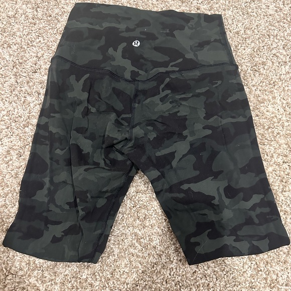 Lululemon Athletica Camo Leggings - Green and Black - Picture 1 of 4